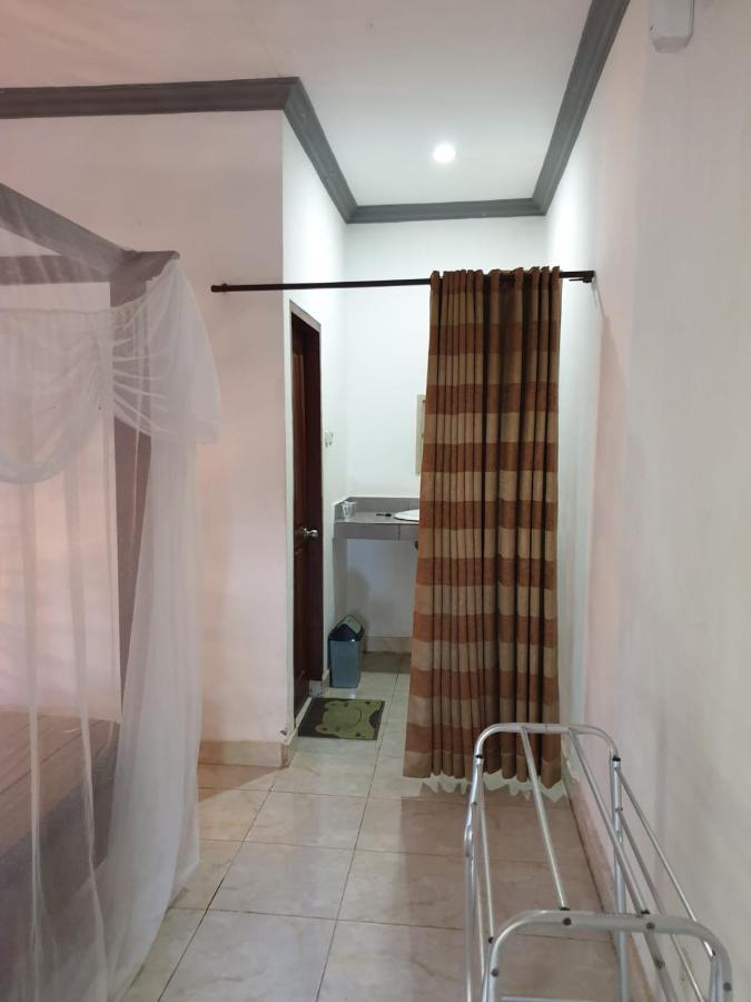Five Time Home Stay Gili Air Exterior photo