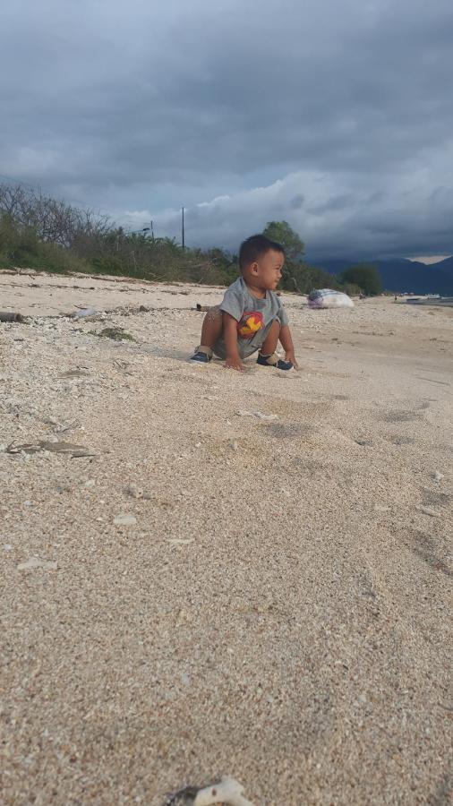 Five Time Home Stay Gili Air Exterior photo