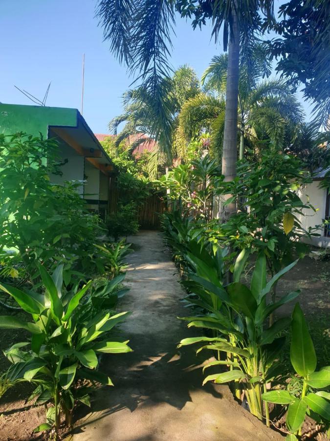 Five Time Home Stay Gili Air Exterior photo